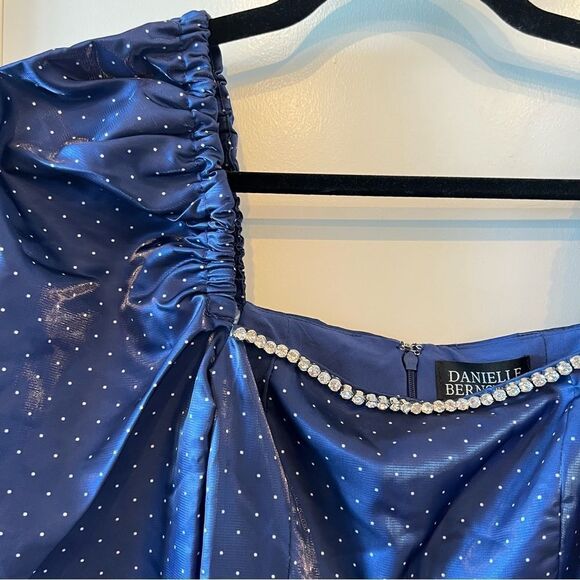 NWT WeWoreWhat Danielle Bernstein Puff Sleeve Dot Cut Out Rhinestone Mini Dress - Picture 5 of 7